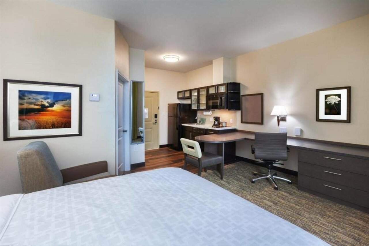 Фото Candlewood Suites Houston - Pasadena, an Ihg Hotel