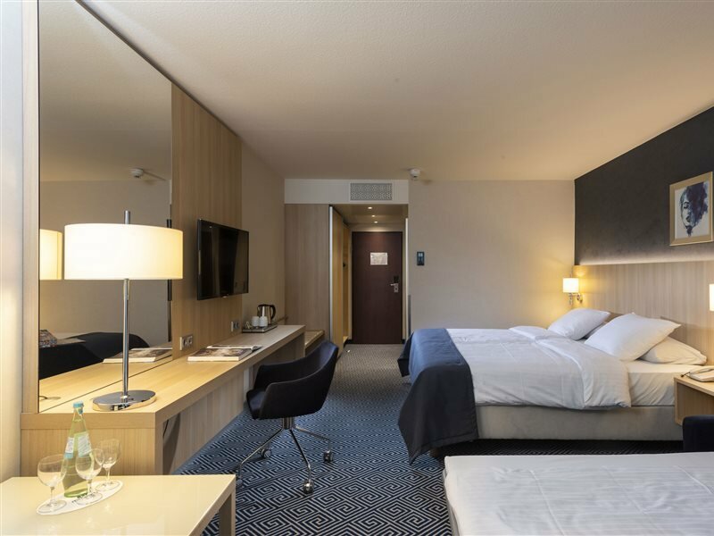 Фото Maritim Hotel Würzburg