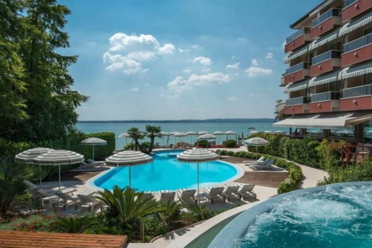 Фото Hotel Continental Wellness & SPA