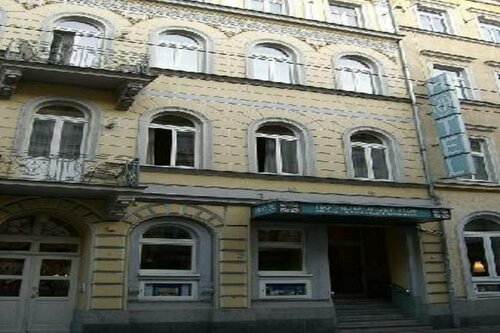 Гостиница Hotel & City Appartements Rothenburger Hof в Дрездене