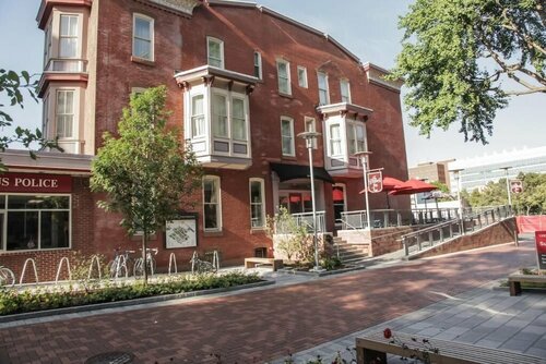 Внешний вид отеля The Conwell Inn в Филадельфии, фото 1