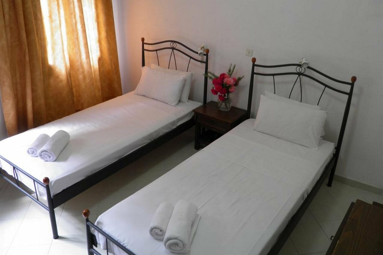 Фото Delphi Hotel