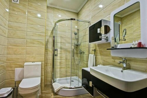 Гостиница Discovery Hotel Bishkek в Бишкеке