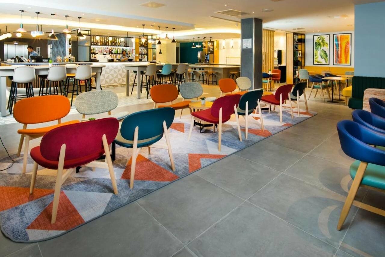 Фото Hampton by Hilton London Park Royal