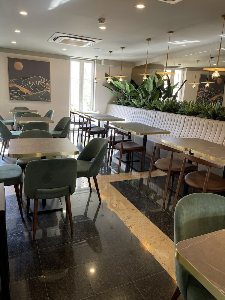 Фото Hotel Sete Colinas