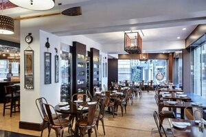 Гостиница Renaissance New Orleans Pere Marquette French Quarter Area Hotel