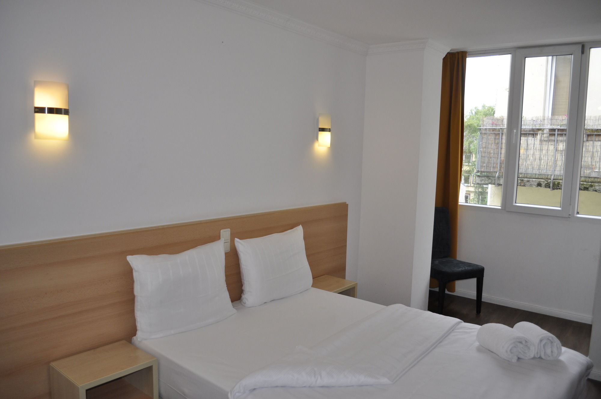 Фото Hotel Budapester Hof