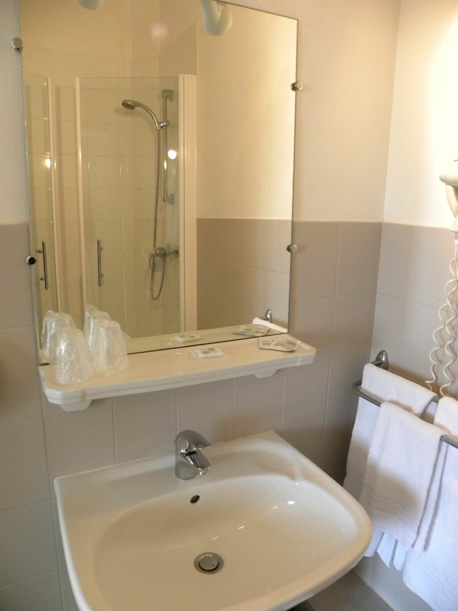 Фото Hotel Mondial