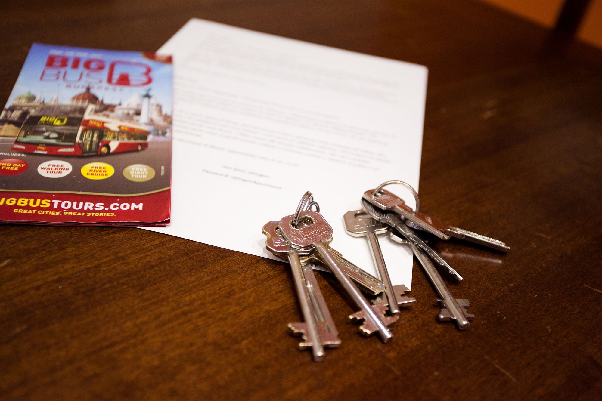 Фото Ho-Bi Oktogon Room & Apartment