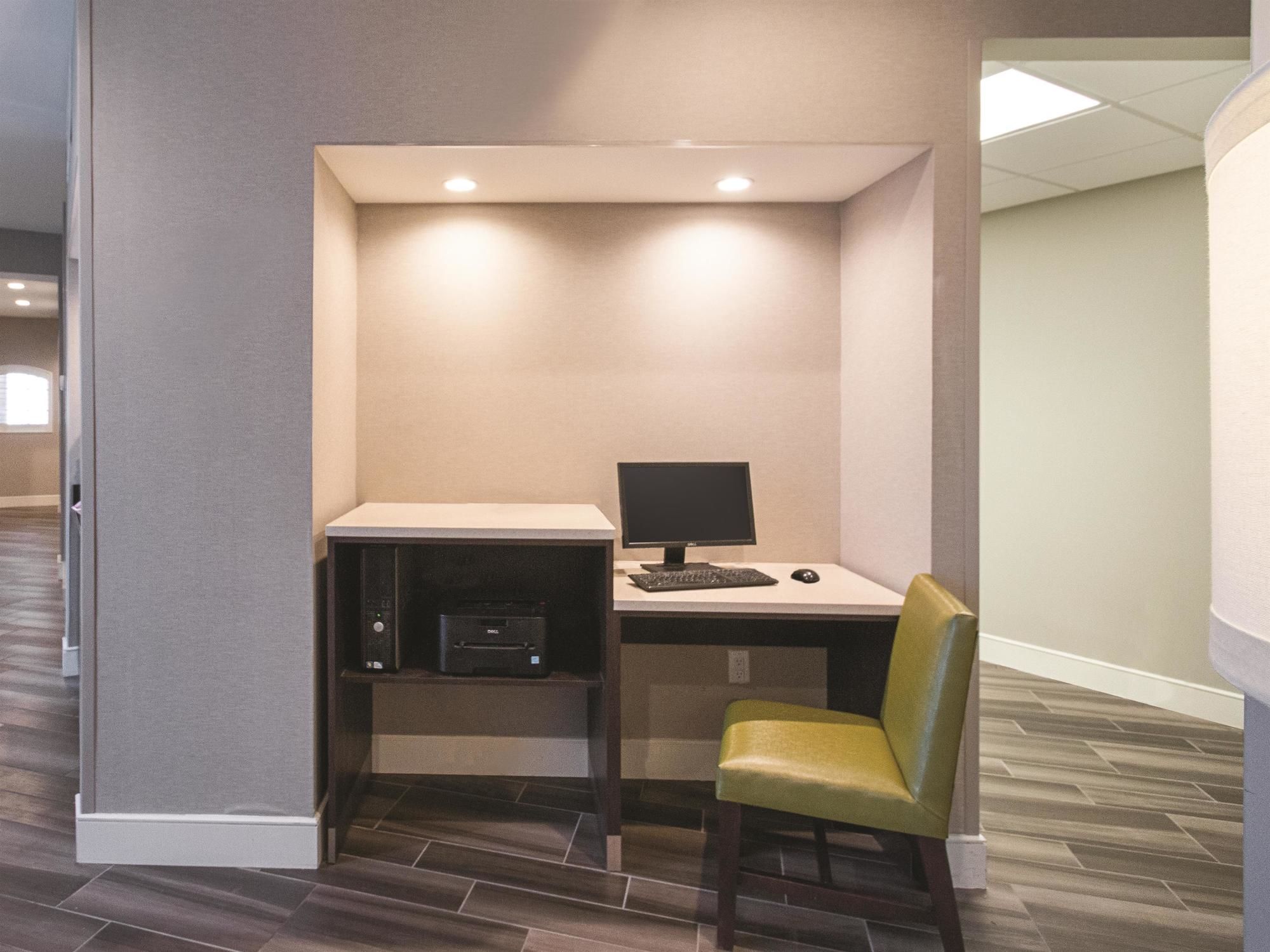 Фото La Quinta Inn & Suites by Wyndham Orem University Pwy/Provo