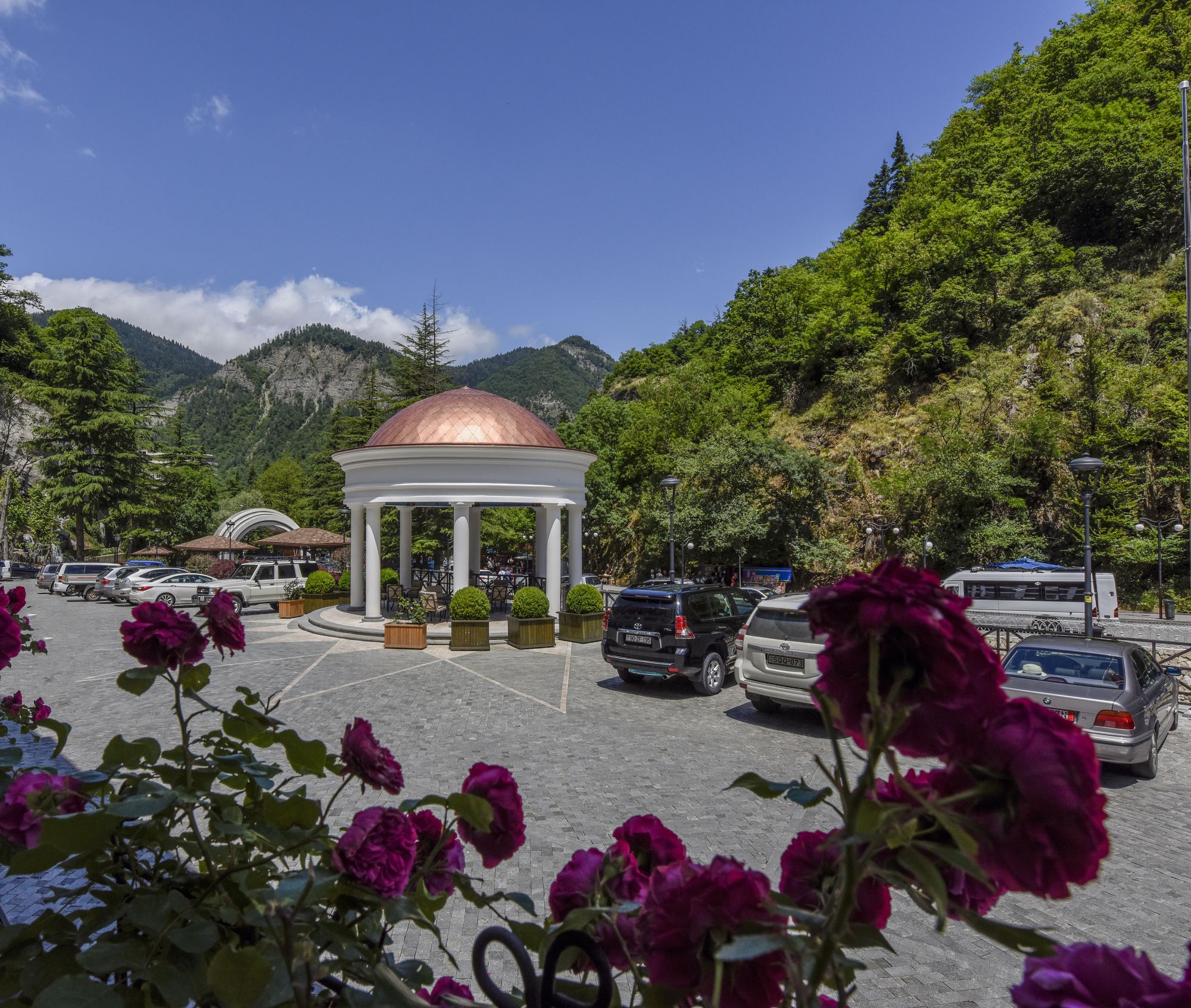 Фото Crowne Plaza Borjomi 