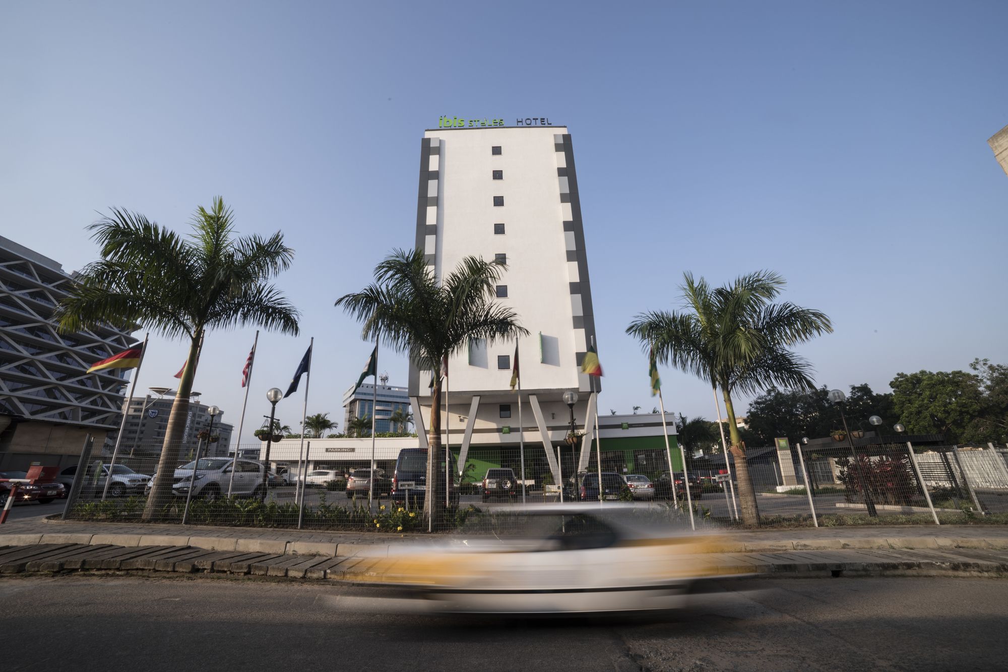 Фото отеля 3