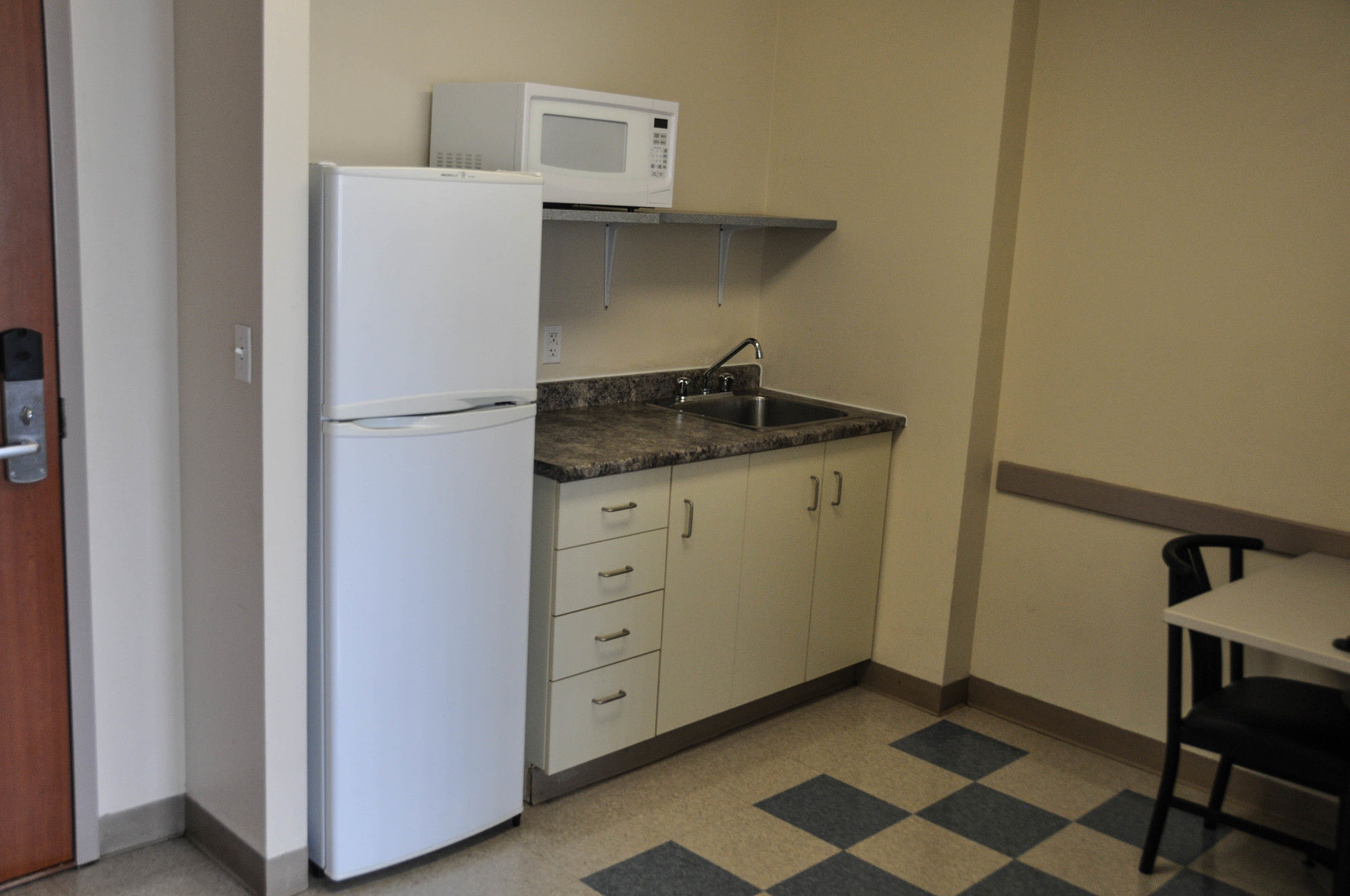 Фото Residence & Conference Centre - Kitchener Waterloo