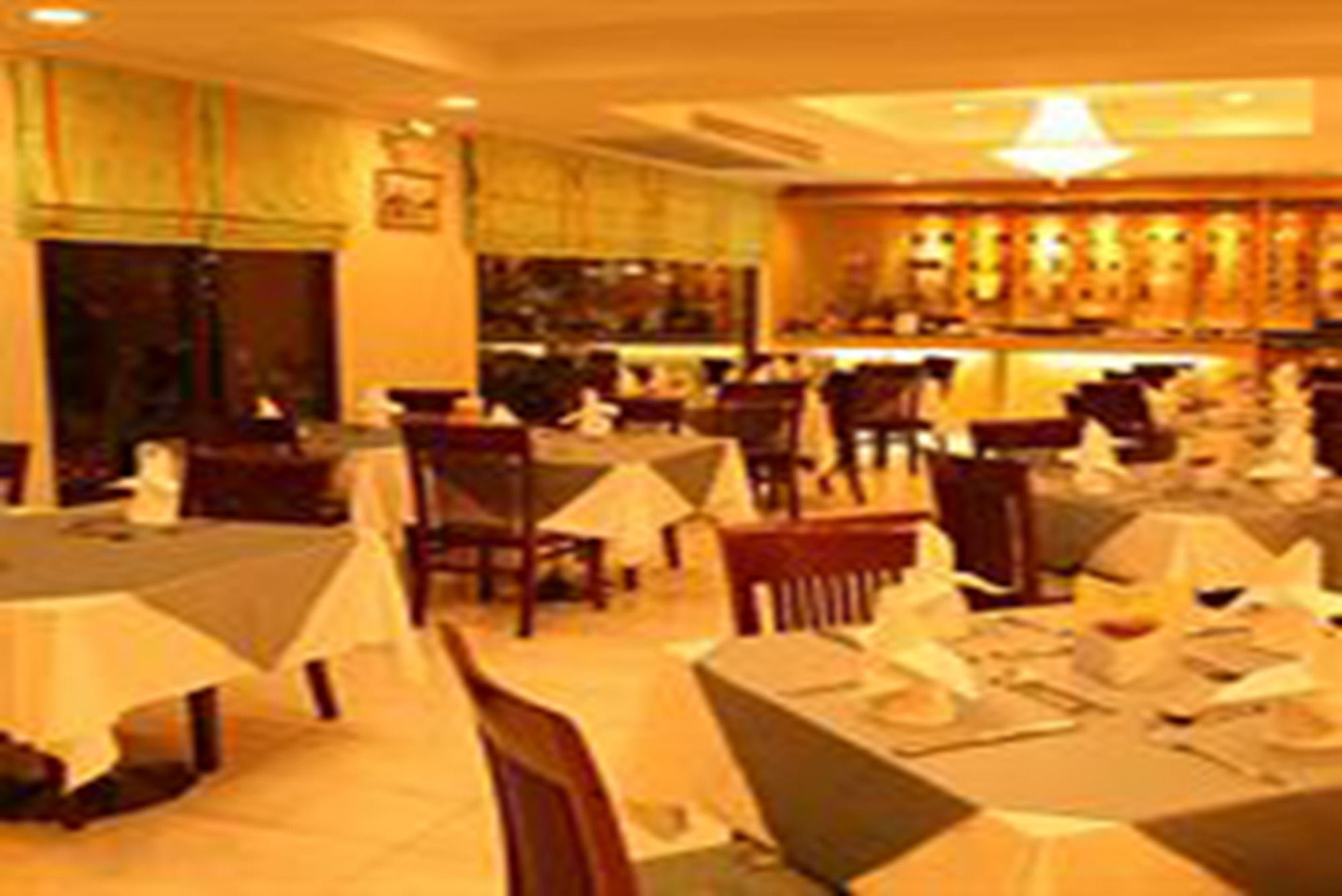 Фото Pj Watergate Hotel