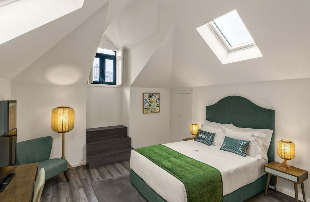 Фото 296 Heritage Apartments