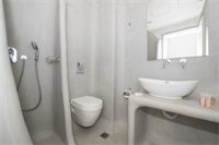 Фото Blue Waves Hotel