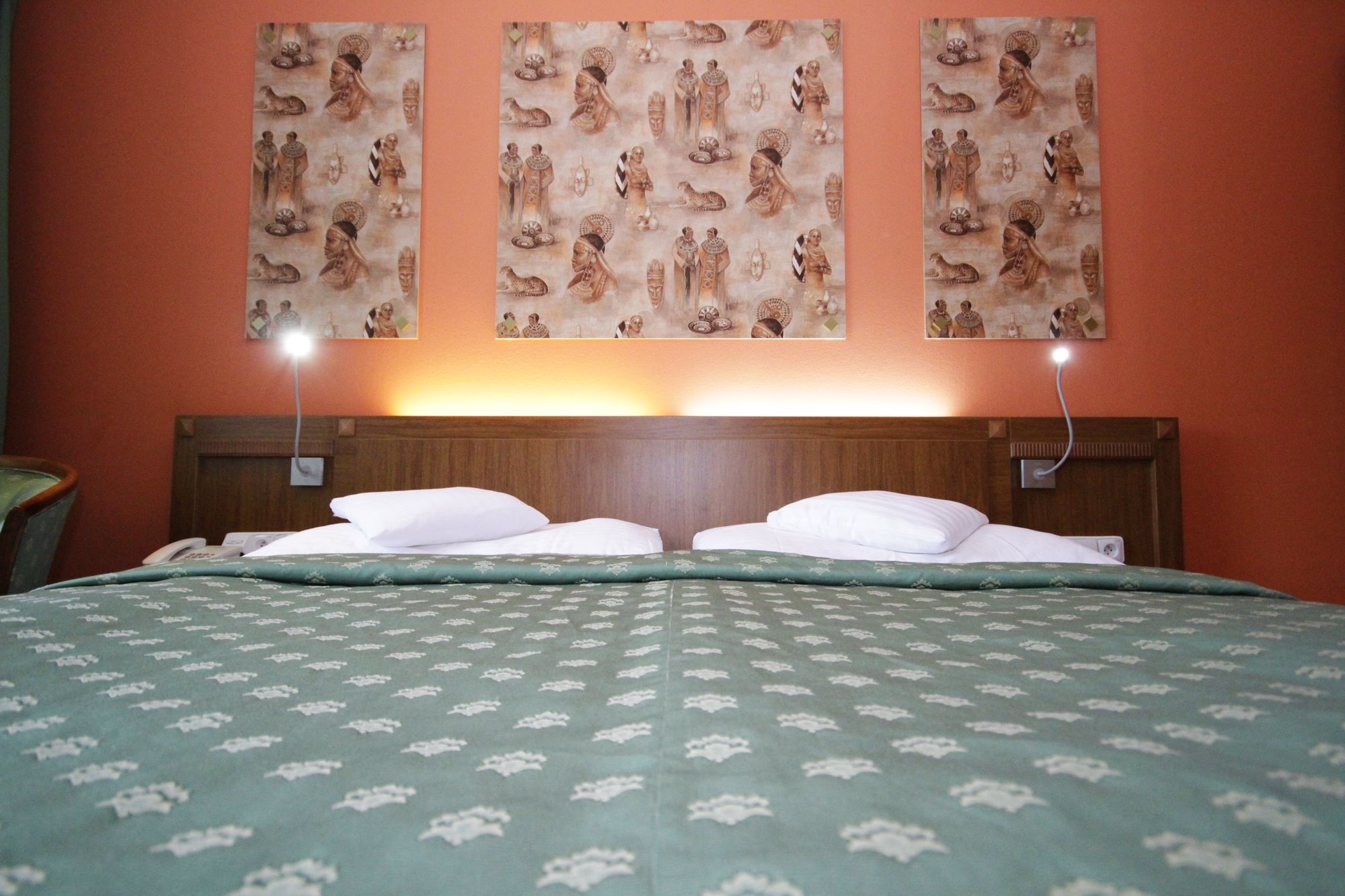 Фото Hotel Max Inn