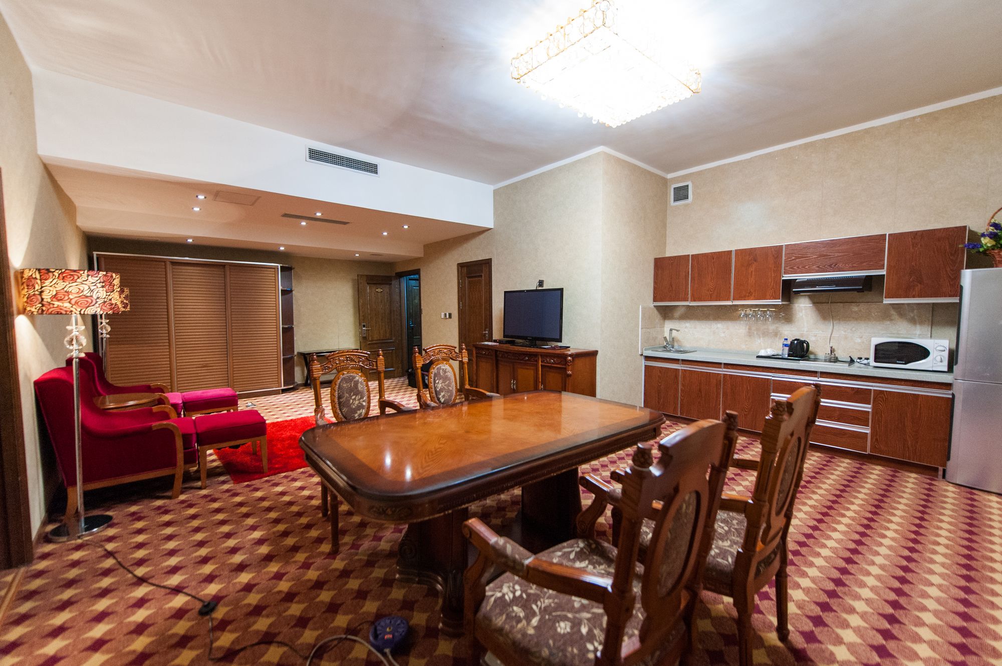 Фото Ub City Hotel