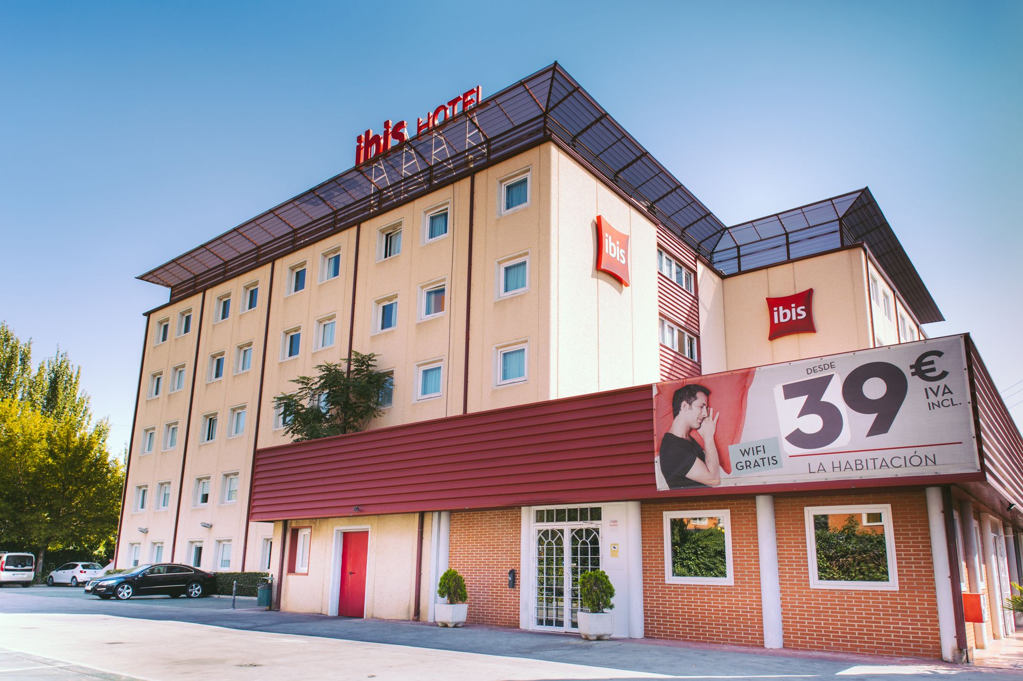 Фото Ibis Madrid Fuenlabrada