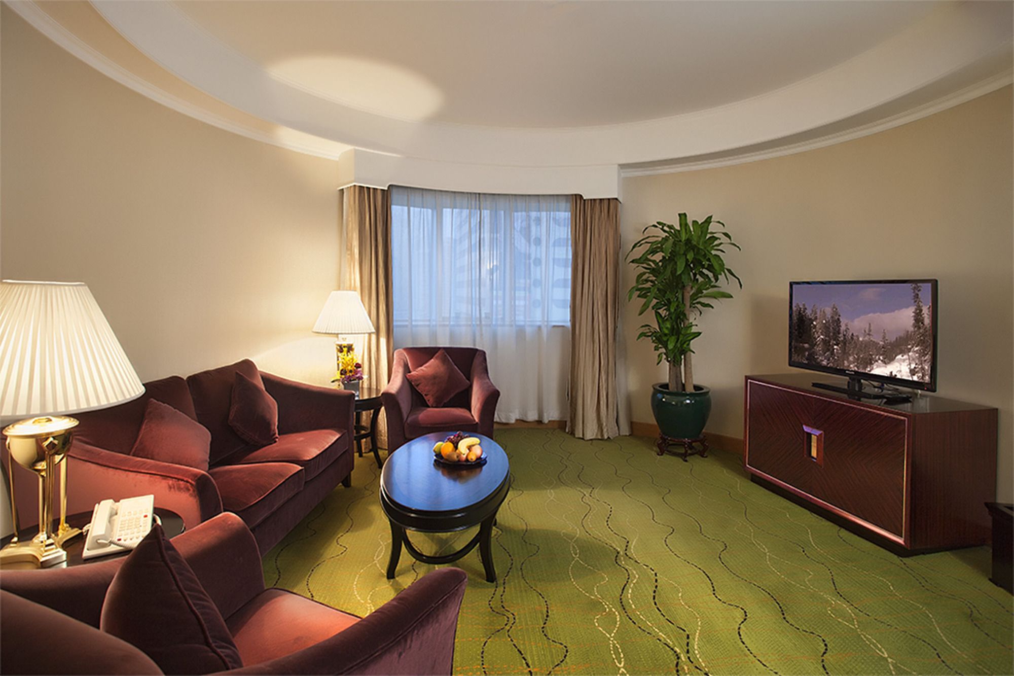 Фото Renaissance Shenzhen Luohu Hotel