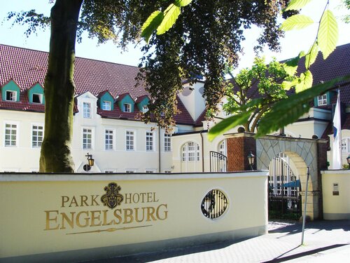 Внешний вид отеля Best Western Premier Parkhotel Engelsburg в Реклингхаузене, фото 4