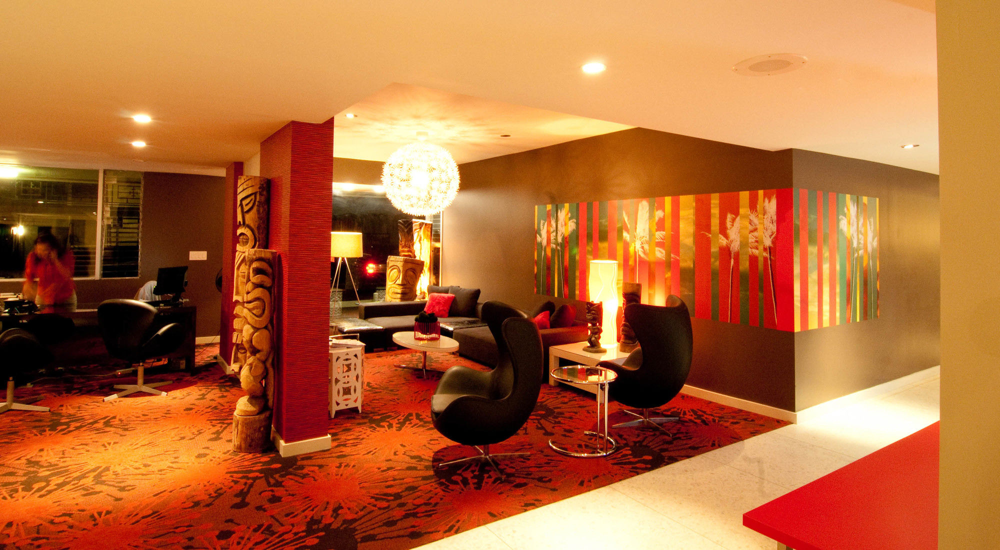 Фото Caliente Tropics Hotel