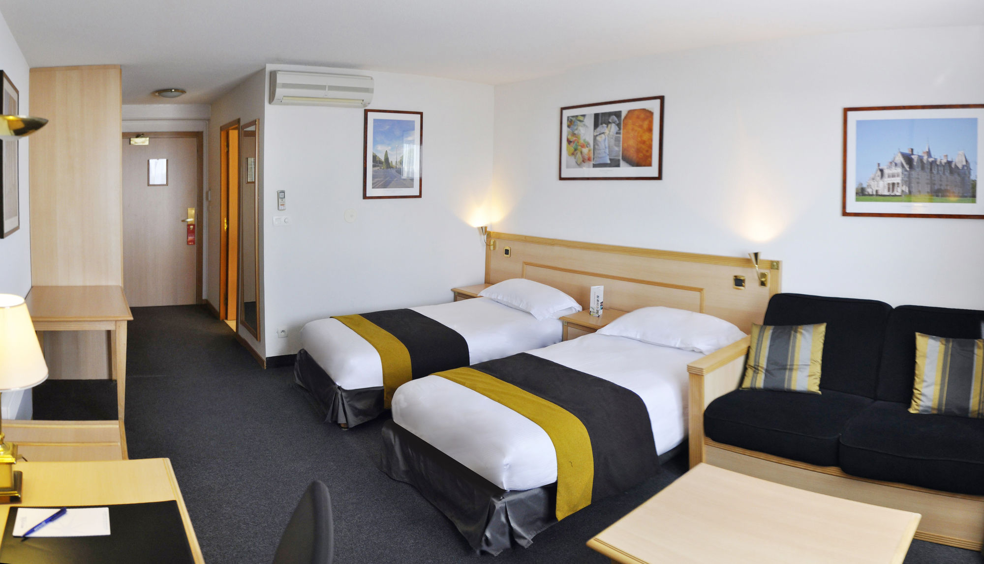 Фото Westotel Nantes Atlantique