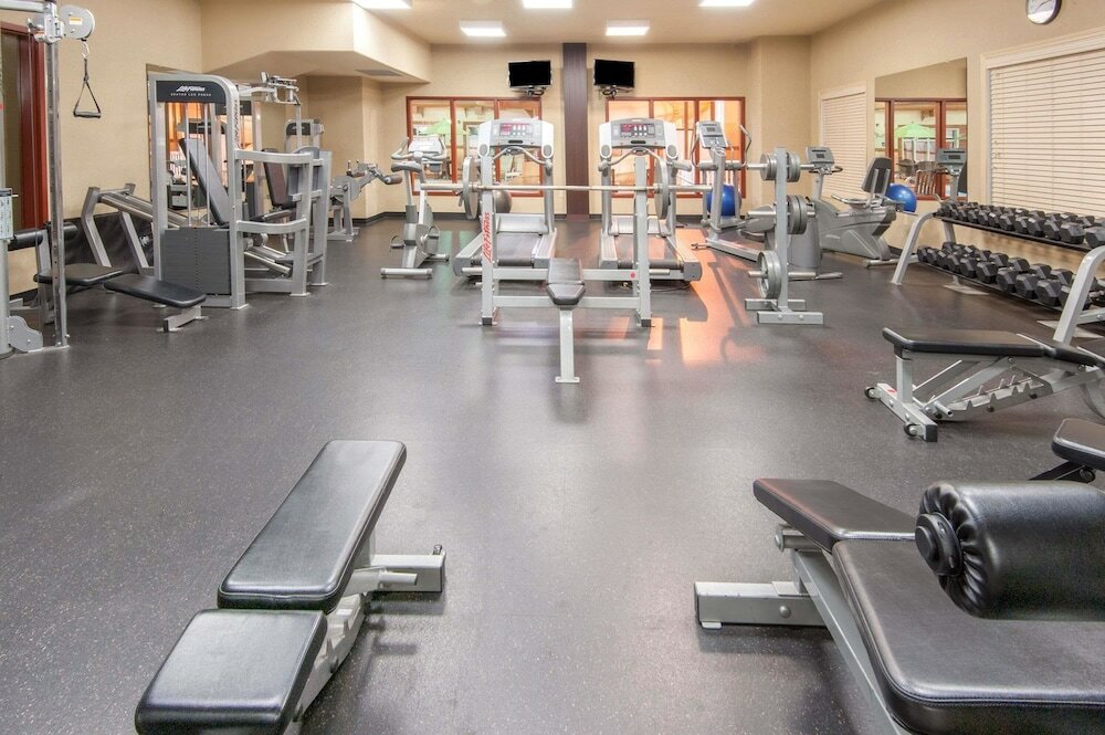 Фото Ramada by Wyndham Drumheller Hotel & Suites