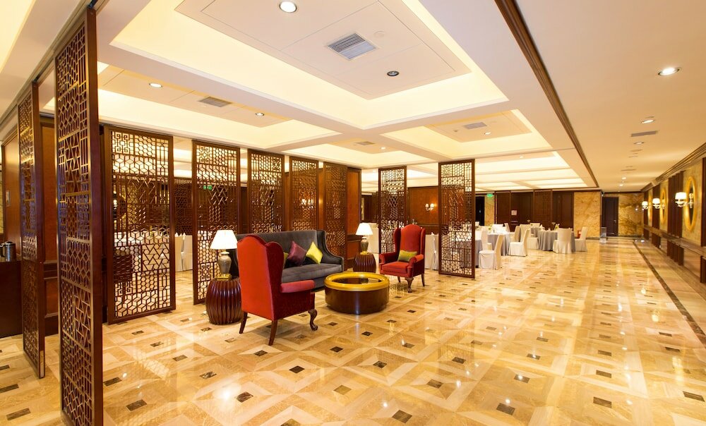 Фото Zhejiang International Hotel