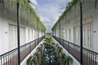 Фото Brown Feather Hotel