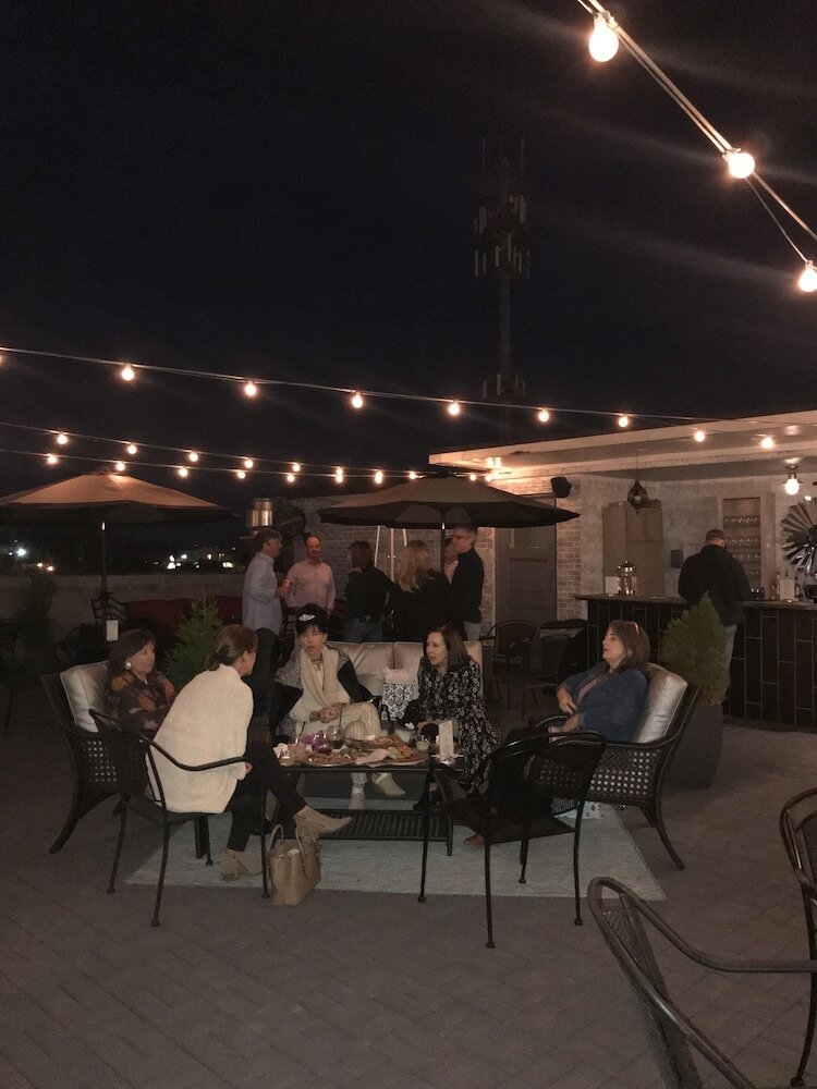 Фото Old Capitol Inn