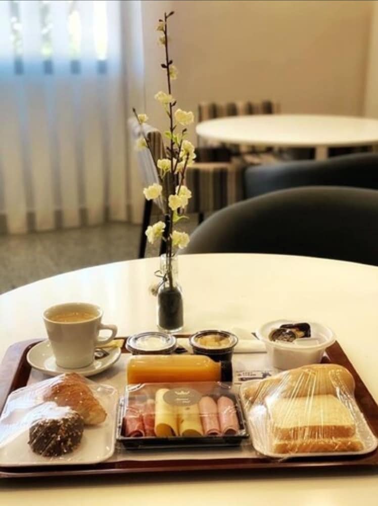 Фото Emperatriz III