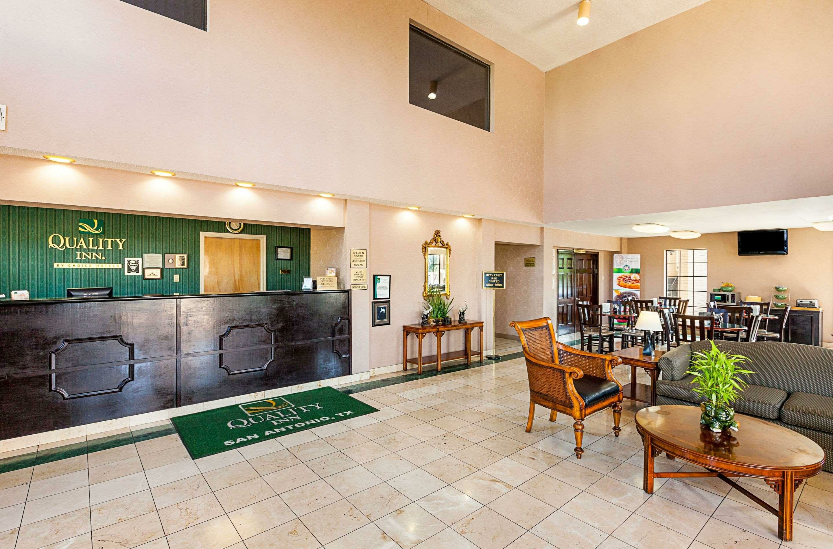 Фото Quality Inn Near Medical Center