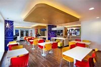 Фото Holiday Inn Express Ahmdabad Prahlad Nagar, an Ihg Hotel
