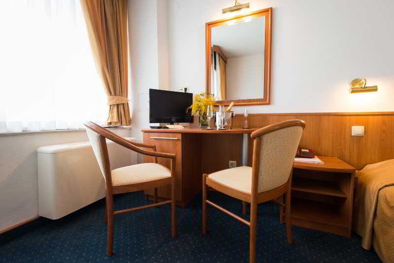 Фото Hotel Sunce Neum