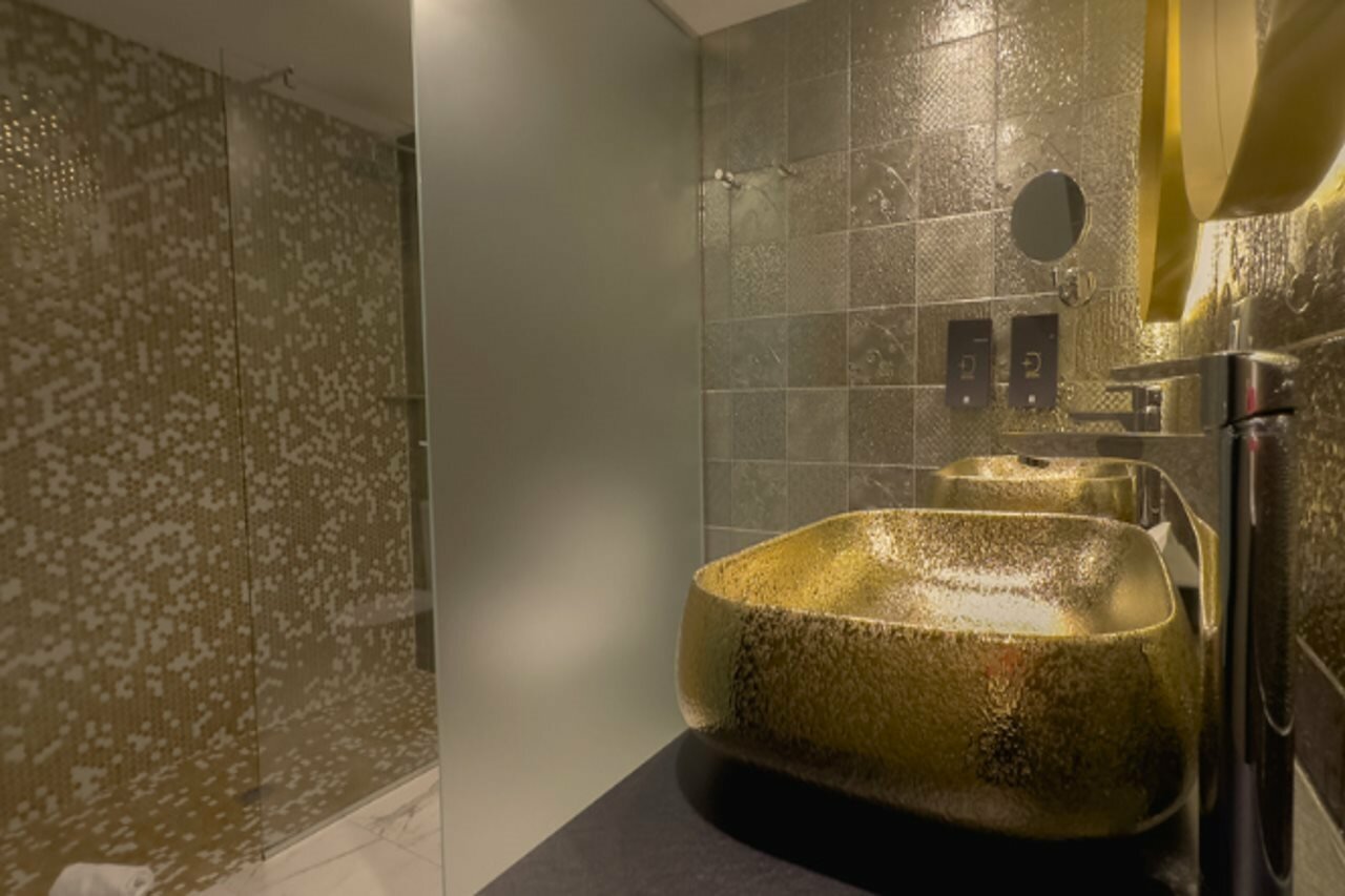 Фото Design Plus Bex Hotel