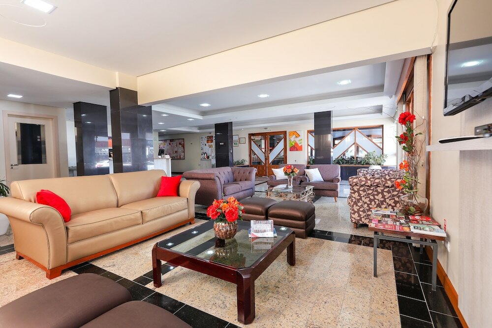 Фото Hotel Suárez Campo Bom