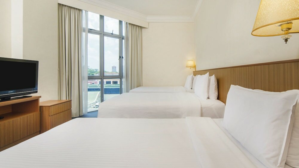 Фото New Cape Inn