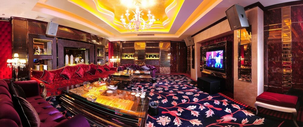 Фото Landison Plaza International Hotel Zhenjiang