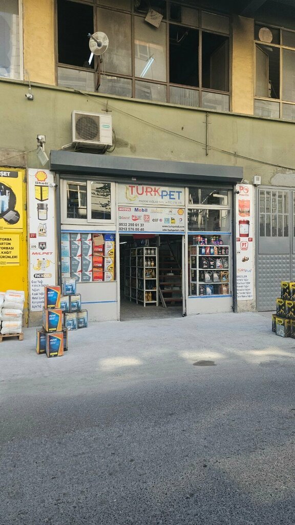 Lubricants Türkpet Madeni Yağlar, Istanbul, photo