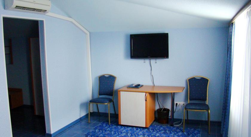 Фото Четыре сезона