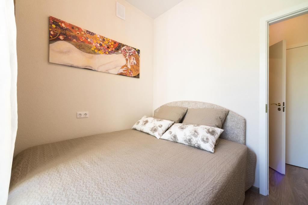 Фото Мини Мани