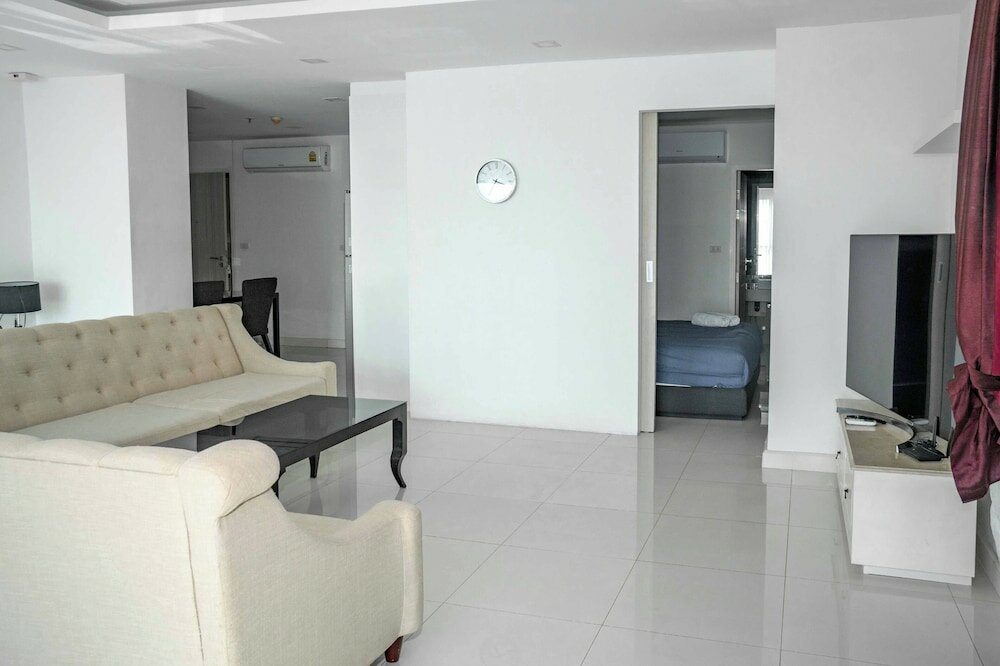 Фото One Tower apartments by Apartwell