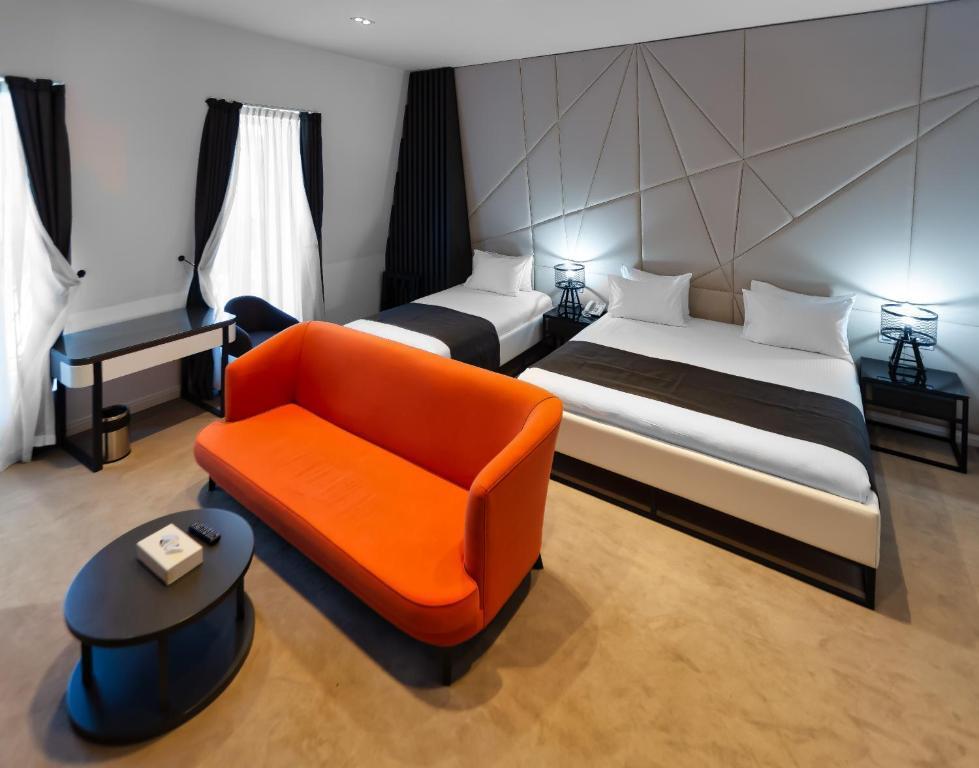 Фото Ivy Garden Hotel