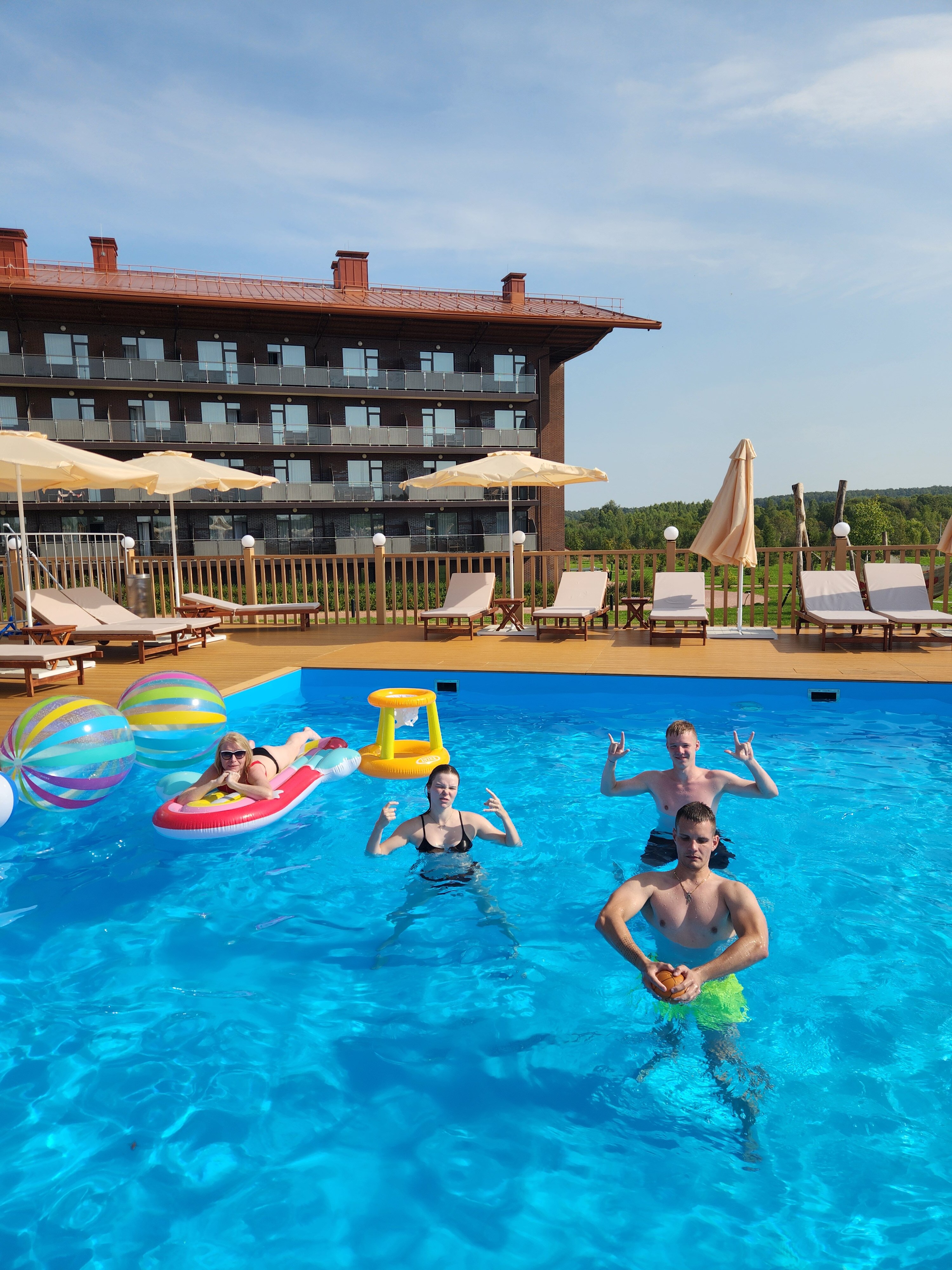 Фото отеля 3