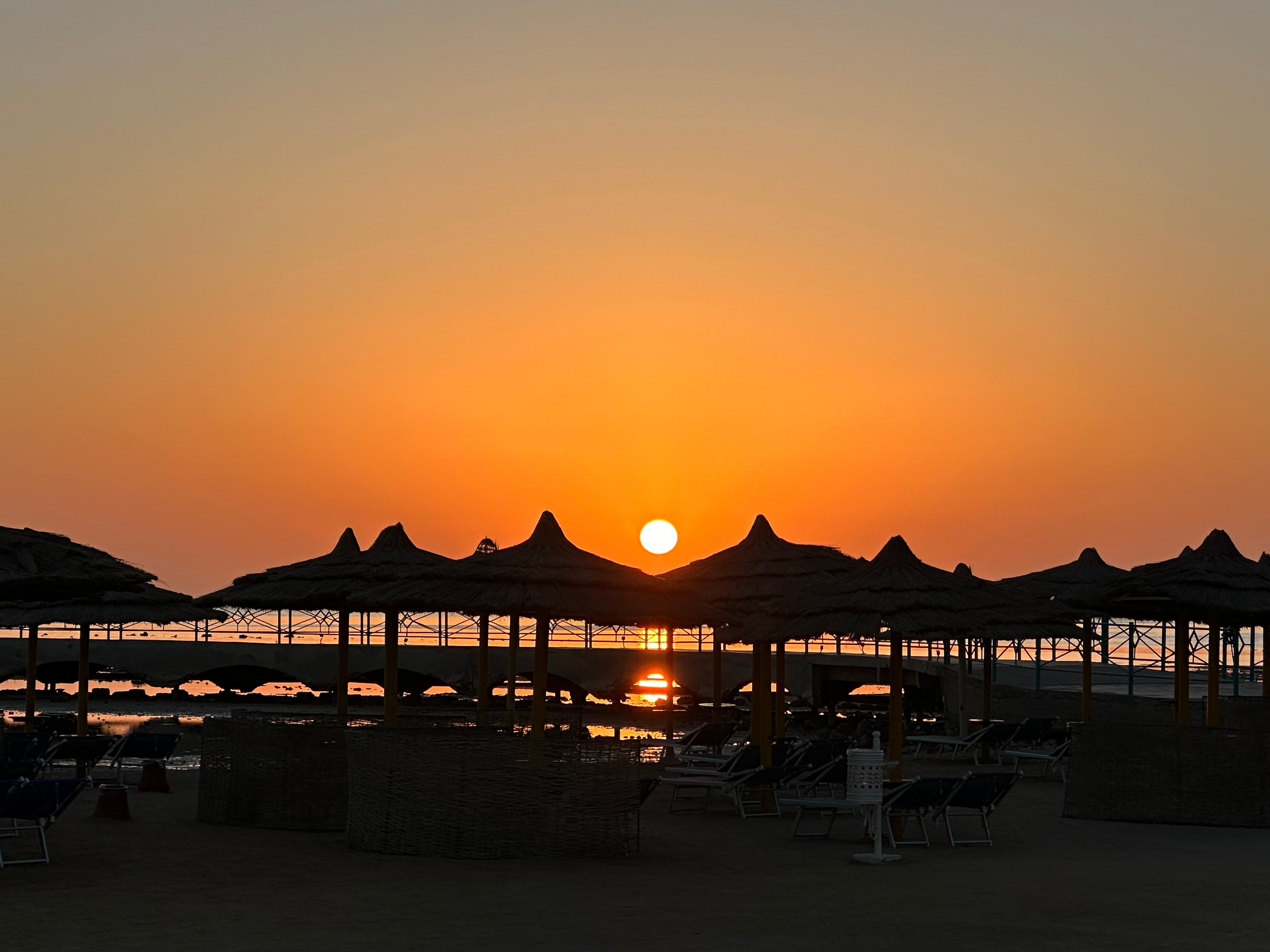 Фото Titanic Beach