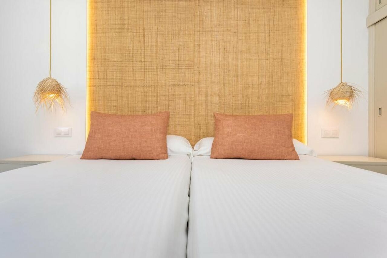 Фото Apartamentos Sinfony