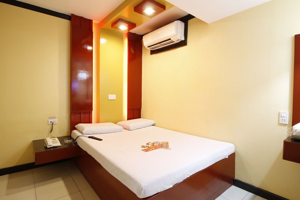 Фото Hotel Sogo Kalentong Marketplace