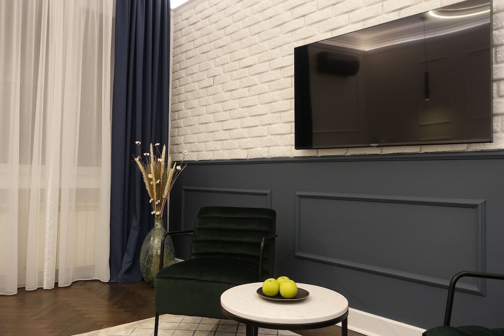 Фото One Luxury Suites