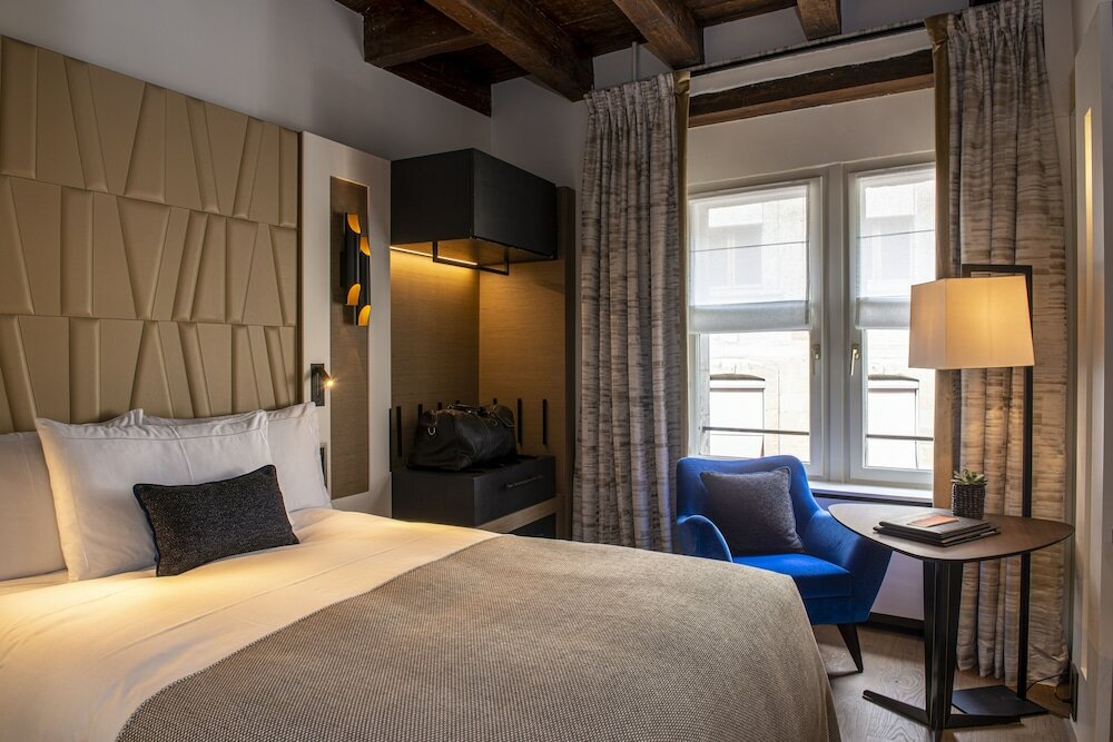 Фото Hôtel Les Armures